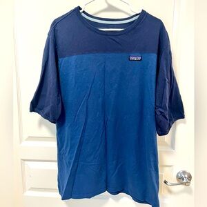 Patagonia Logo Tee Short Sleeve 100% Organic Cotton Shirt Men's Navy Blue  L